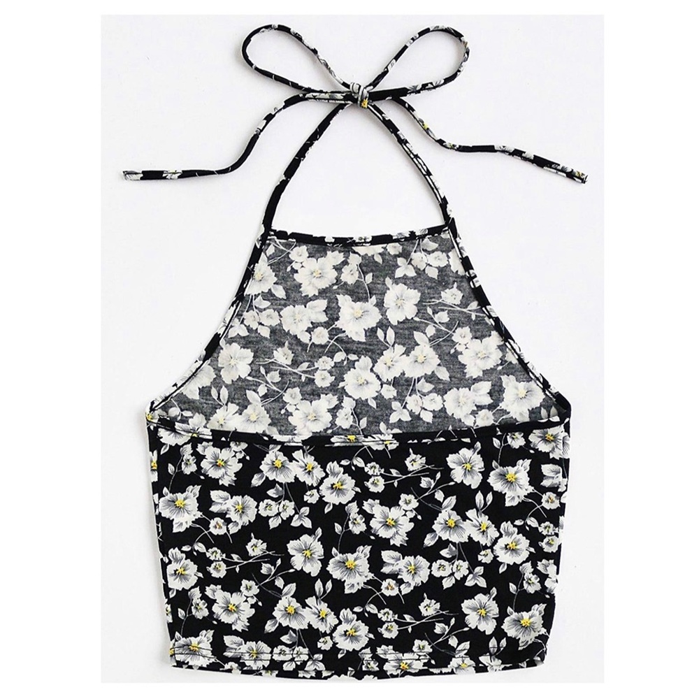 Daisy Halter🌼 - Picture 2 of 3